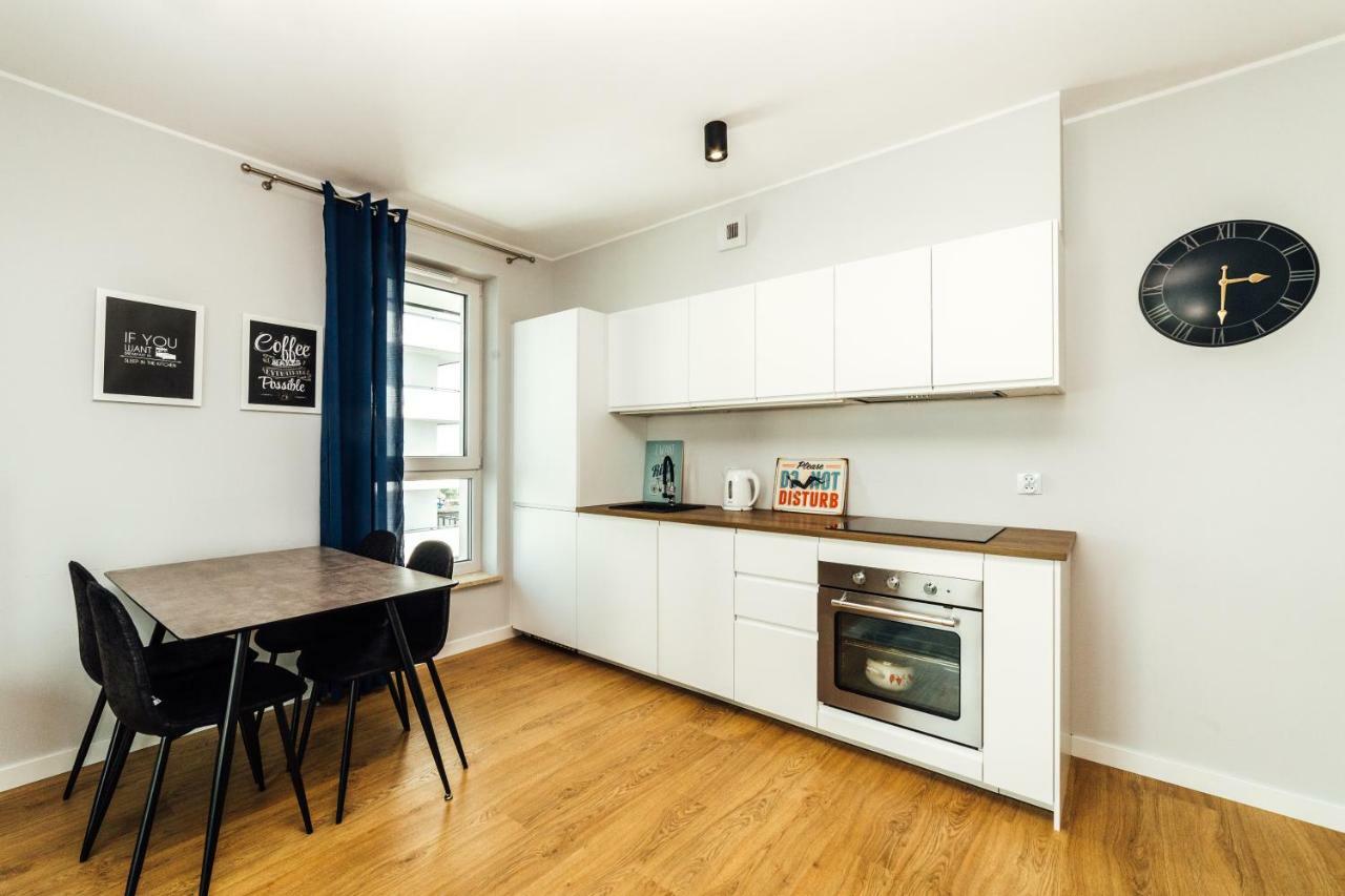 Pobookowane Stocznia Apartments Gdańsk Exterior foto