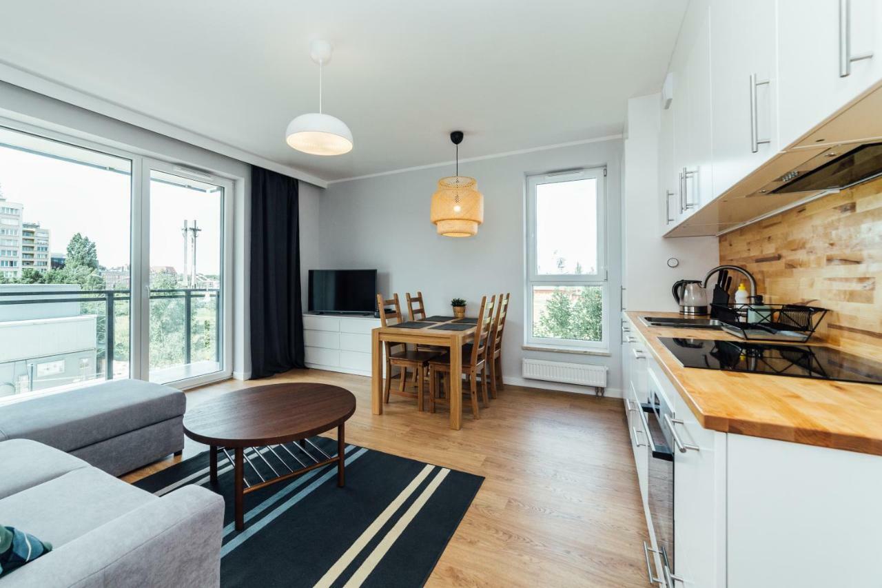 Pobookowane Stocznia Apartments Gdańsk Exterior foto